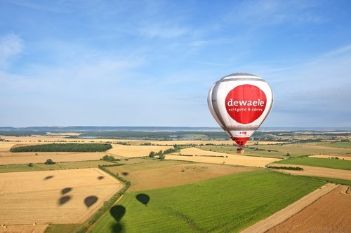 Dewaele luchtballon boven West-Vlaanderen